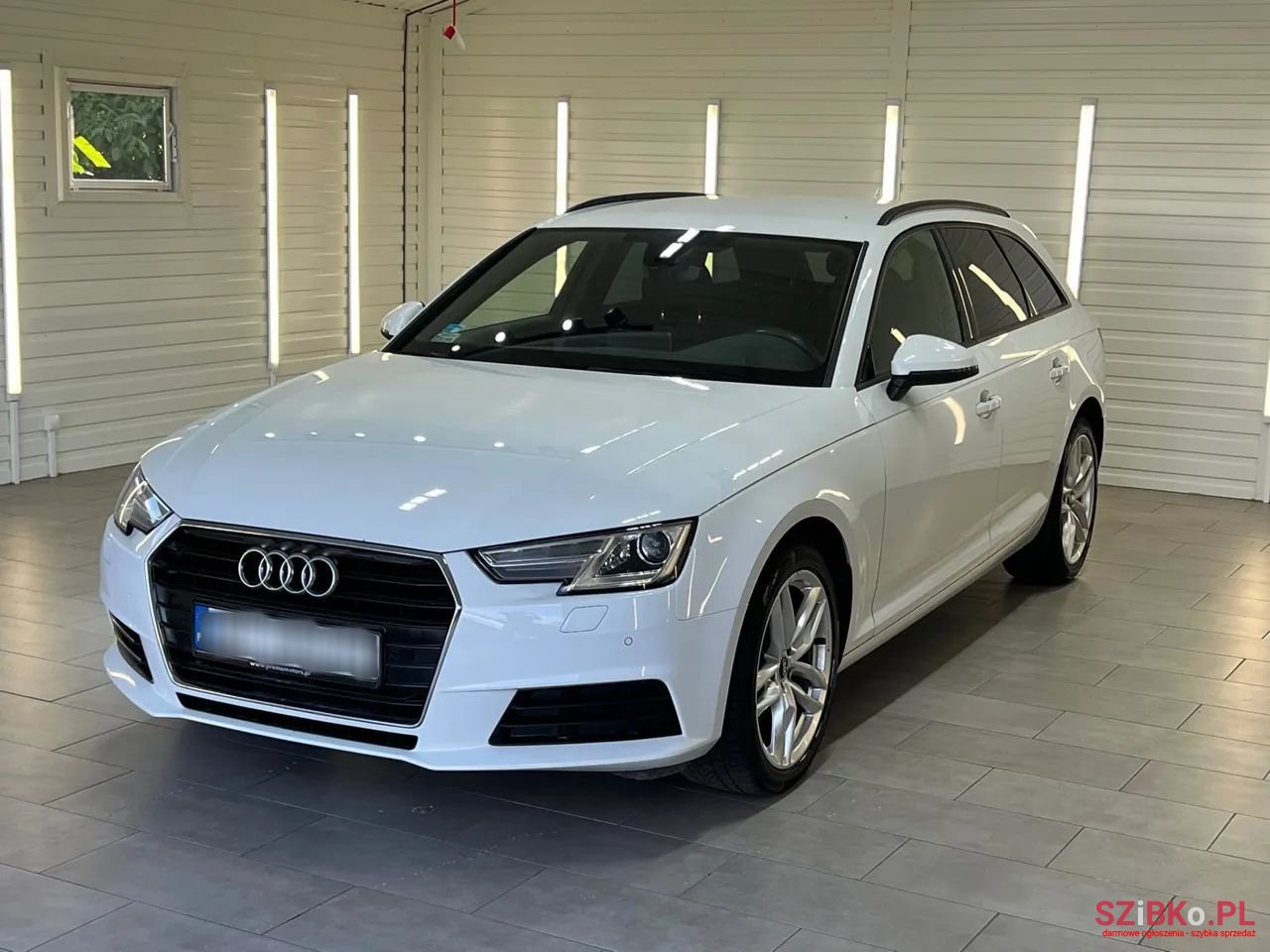 2018' Audi A4 photo #6