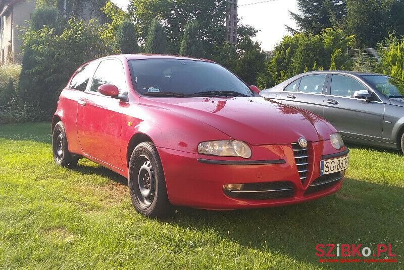 2003' Alfa Romeo 147 photo #1