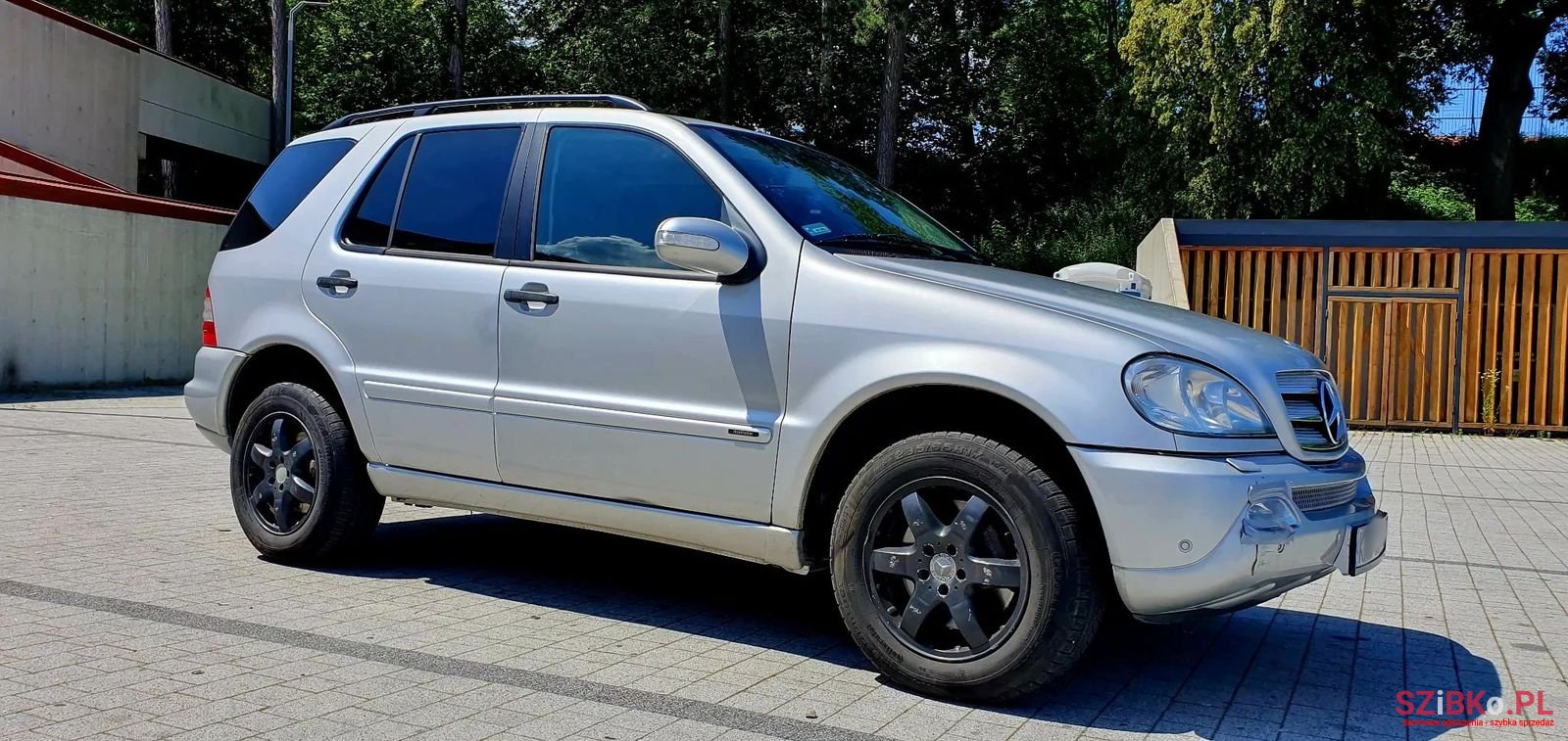 2003' Mercedes-Benz Ml photo #2