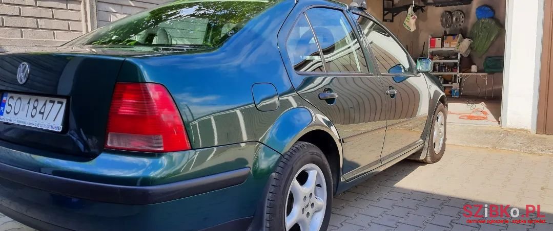 2001' Volkswagen Bora photo #2