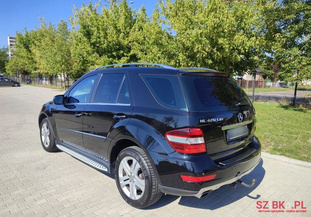 2008' Mercedes-Benz Ml photo #5