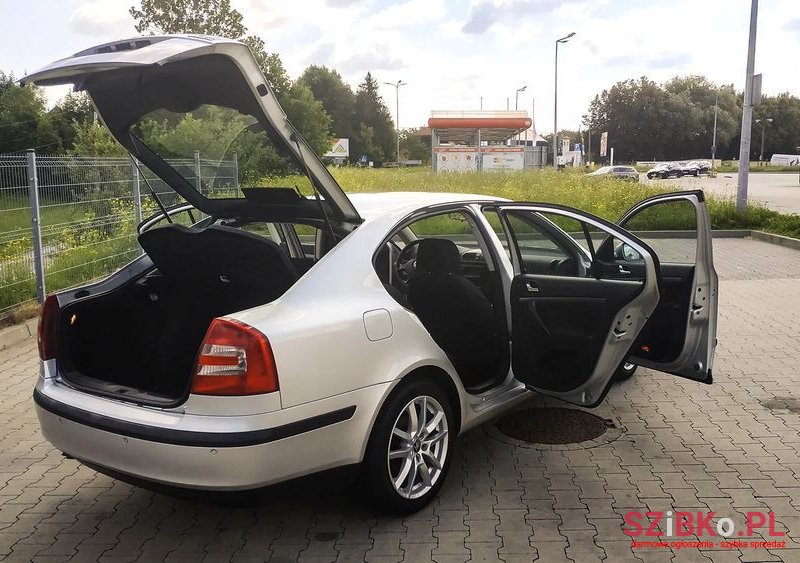 2006' Skoda Octavia 2.0 Tdi Elegance photo #5