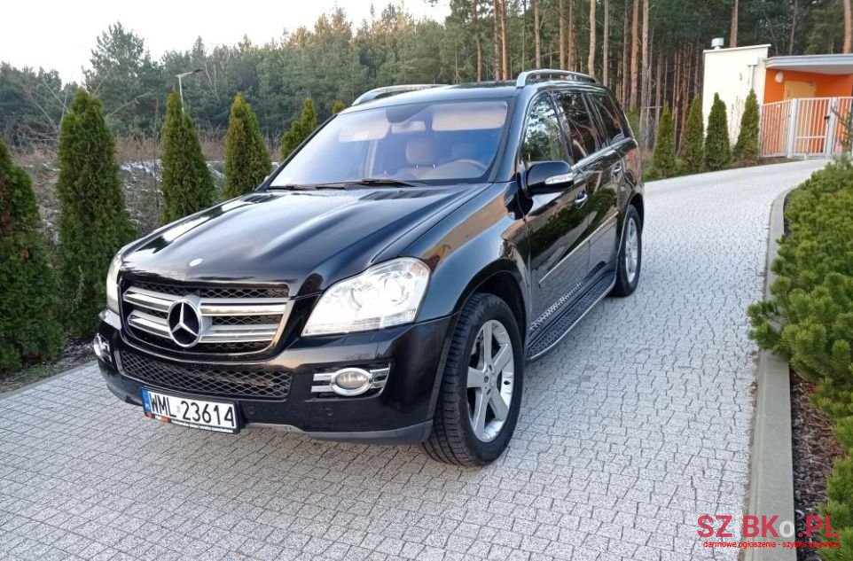 2009' Mercedes-Benz Gl photo #1