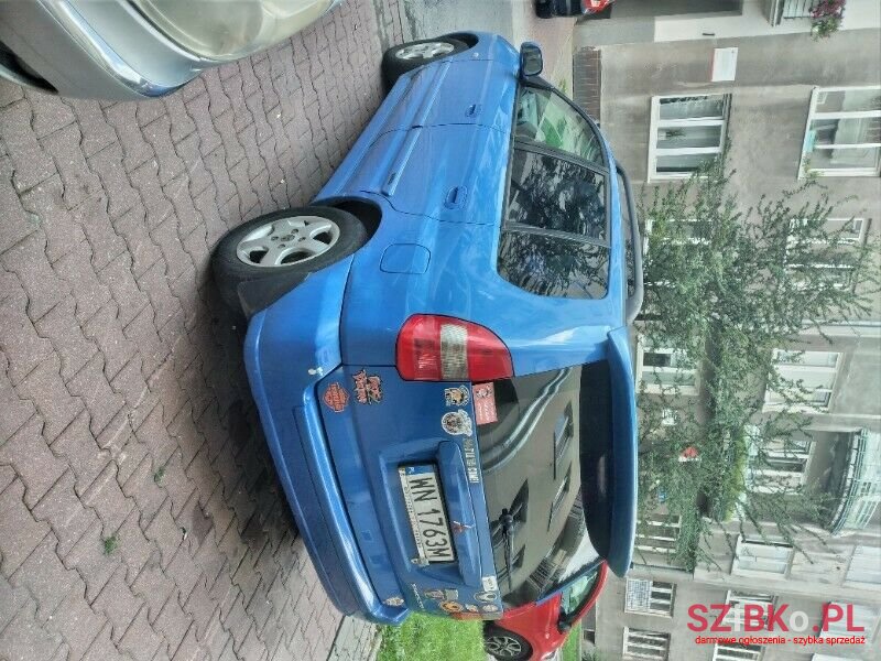 2001' Mitsubishi Space Star photo #3