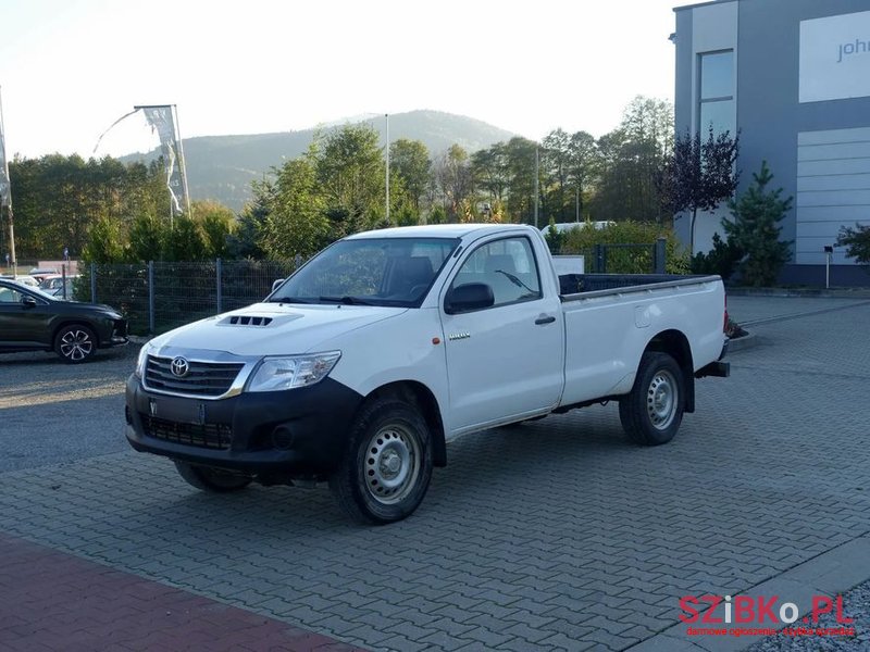 2015' Toyota Hilux photo #3