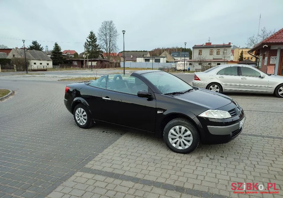 2005' Renault Megane photo #1