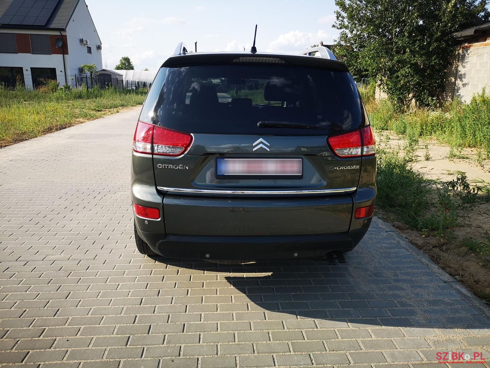 2008' Citroen C-Crosser photo #4