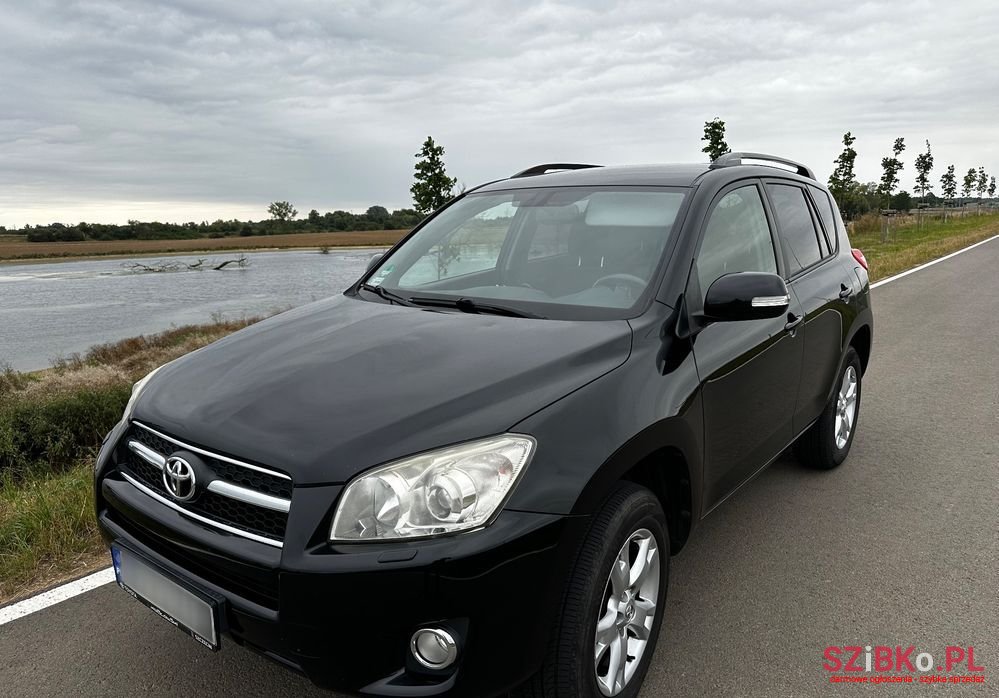 2009' Toyota RAV4 photo #1