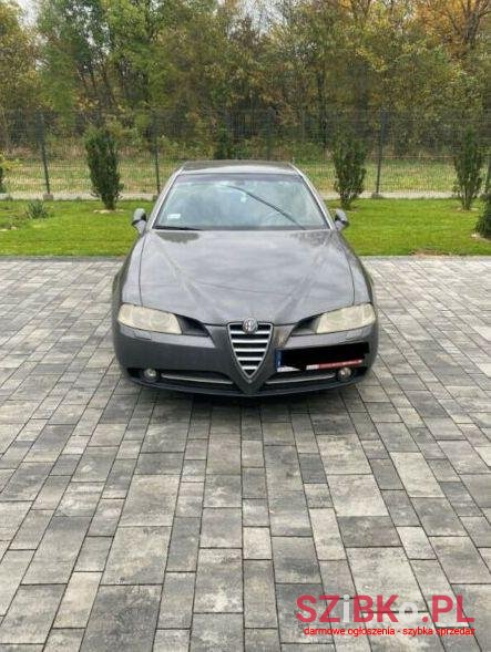 2004' Alfa Romeo photo #1