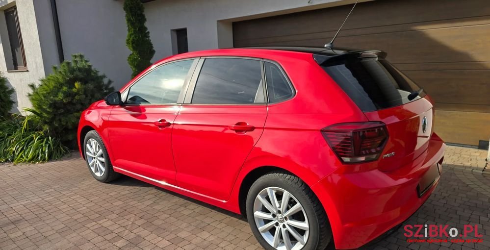 2018' Volkswagen Polo photo #5