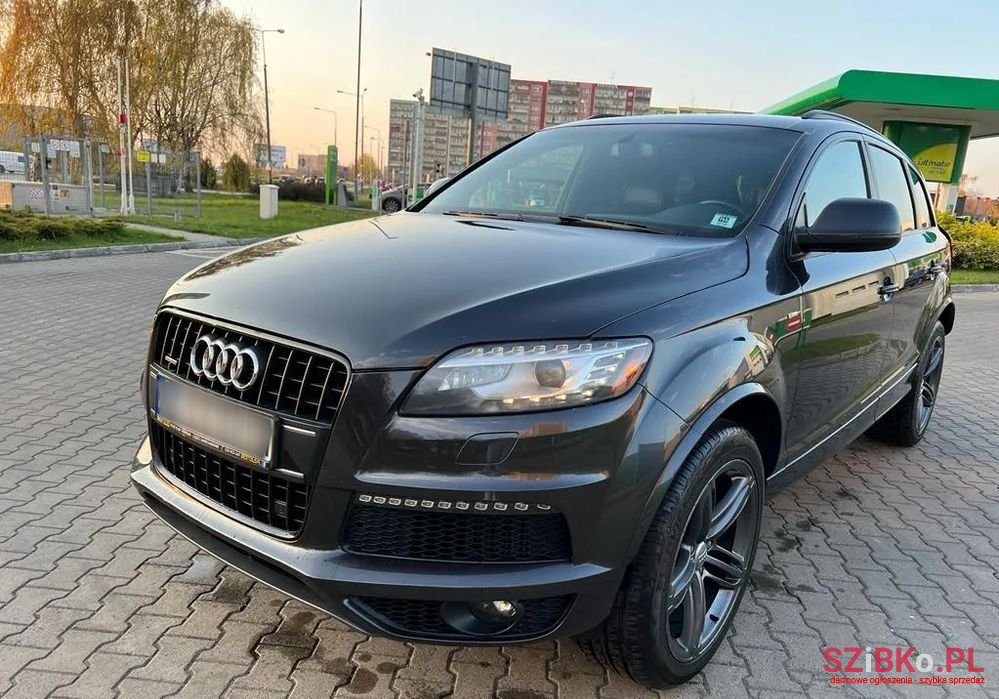 2013' Audi Q7 photo #4