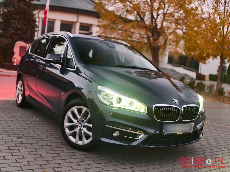 2016' BMW 2 Series 218D photo #3