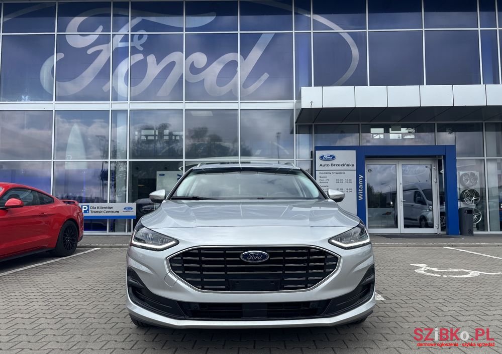 2024' Ford Focus 1.0 Ecoboost Titanium photo #1