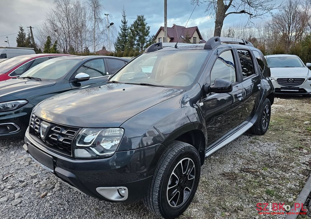 2017' Dacia Duster Prestige photo #1