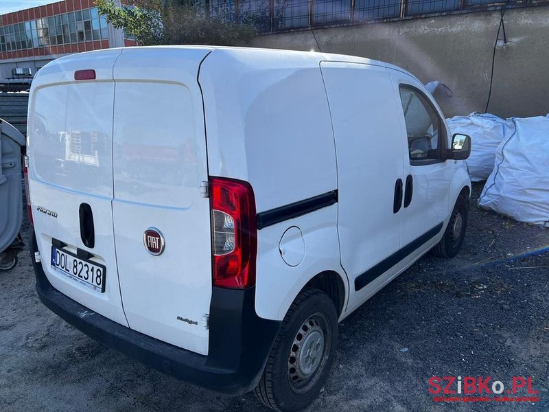 2014' Fiat Fiorino photo #2