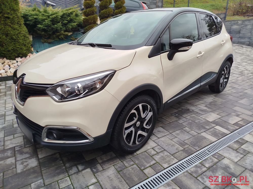 2015' Renault Captur photo #4