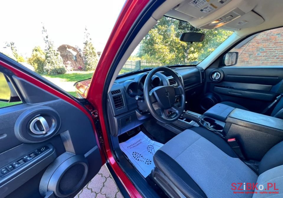 2007' Dodge Nitro photo #4