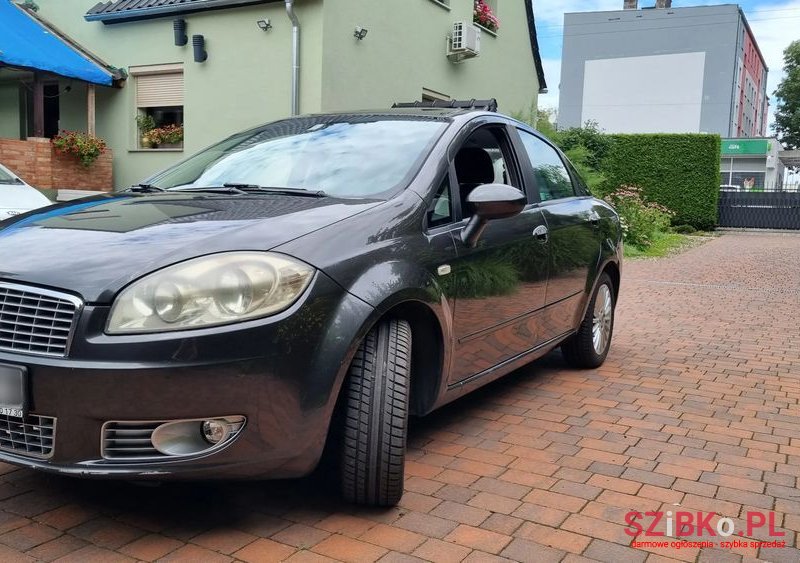 2007' Fiat Linea 1.4 Dynamic photo #1