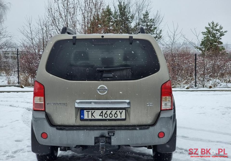 2007' Nissan Pathfinder photo #5