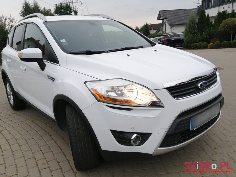 2011' Ford Kuga 2.0 Tdci 2X4 Titanium photo #3