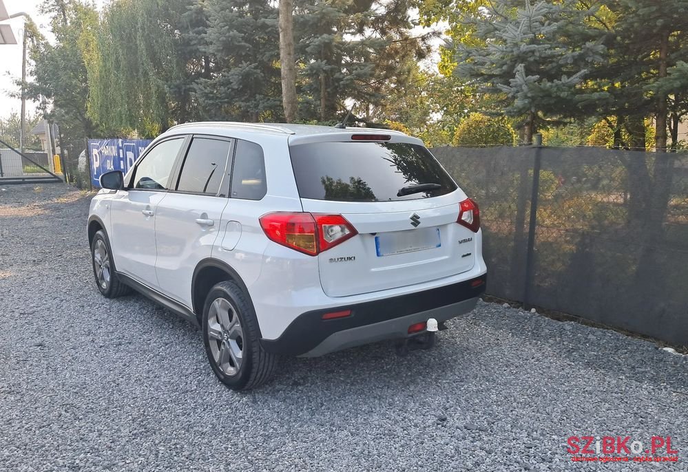 2015' Suzuki Vitara photo #5