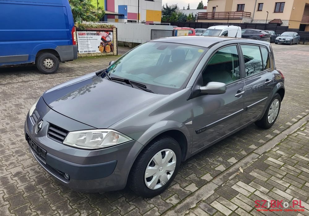 2005' Renault Megane photo #1