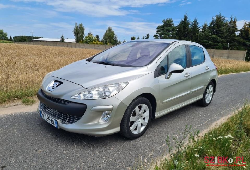 2008' Peugeot 308 photo #3