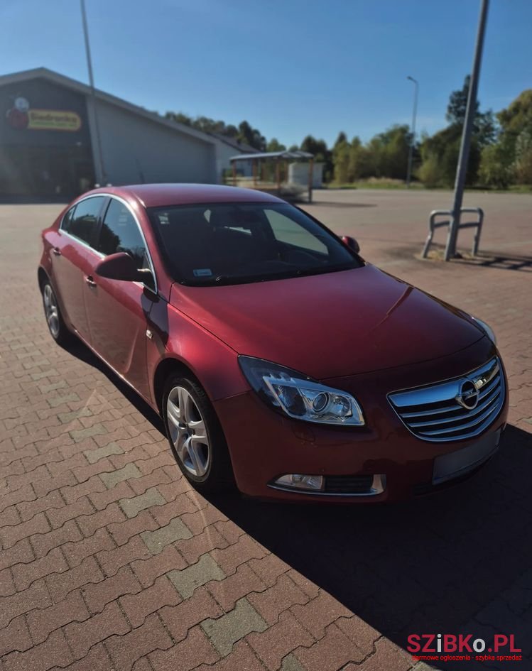 2009' Opel Insignia 1.8 Active photo #2