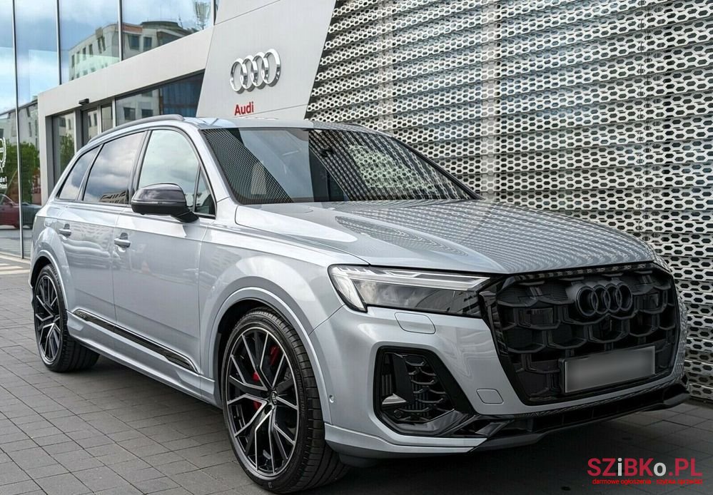 2024' Audi Q7 photo #1