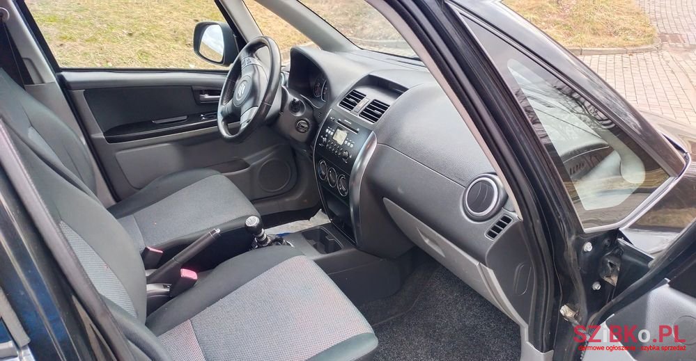 2006' Suzuki SX4 photo #5