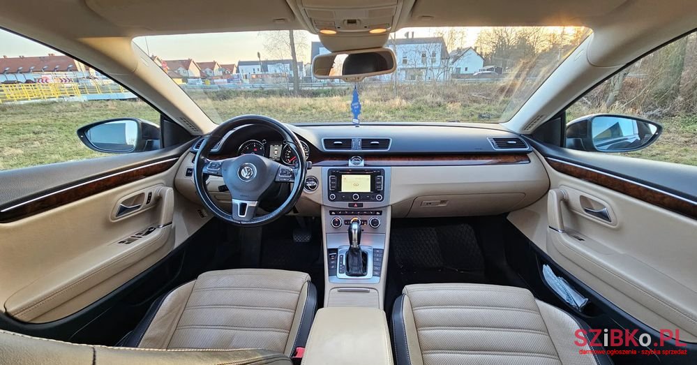 2012' Volkswagen 2.0 Tdi Dpf Bmt Dsg photo #4