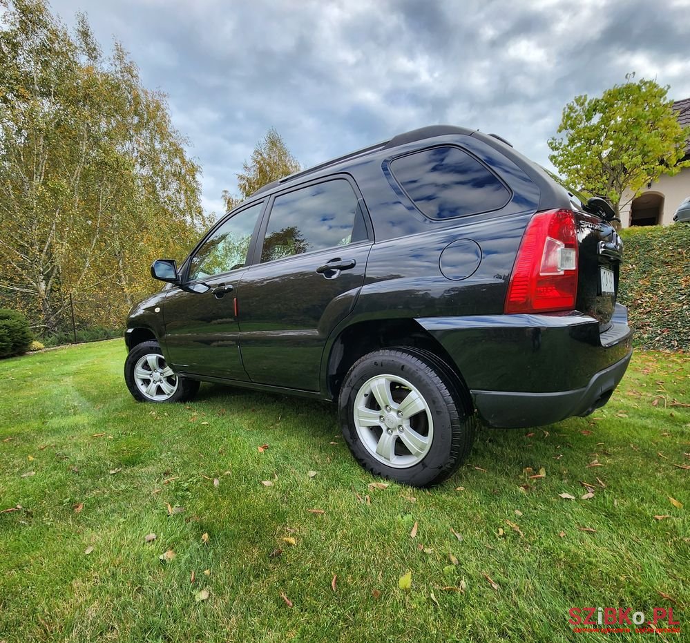 2010' Kia Sportage 2.0 Expedition 2Wd photo #3