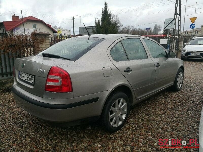 2011' Skoda Octavia photo #3
