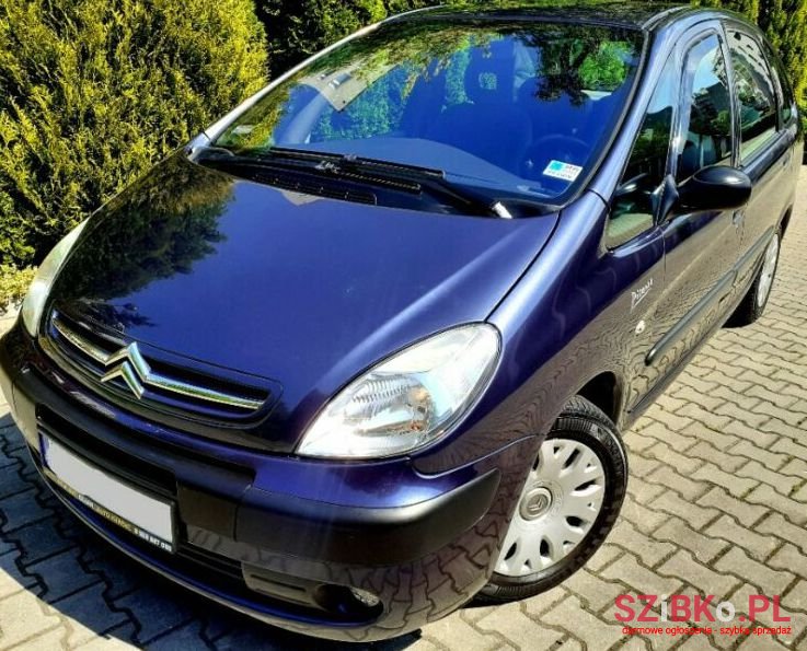 2008' Citroen Xsara Picasso photo #1