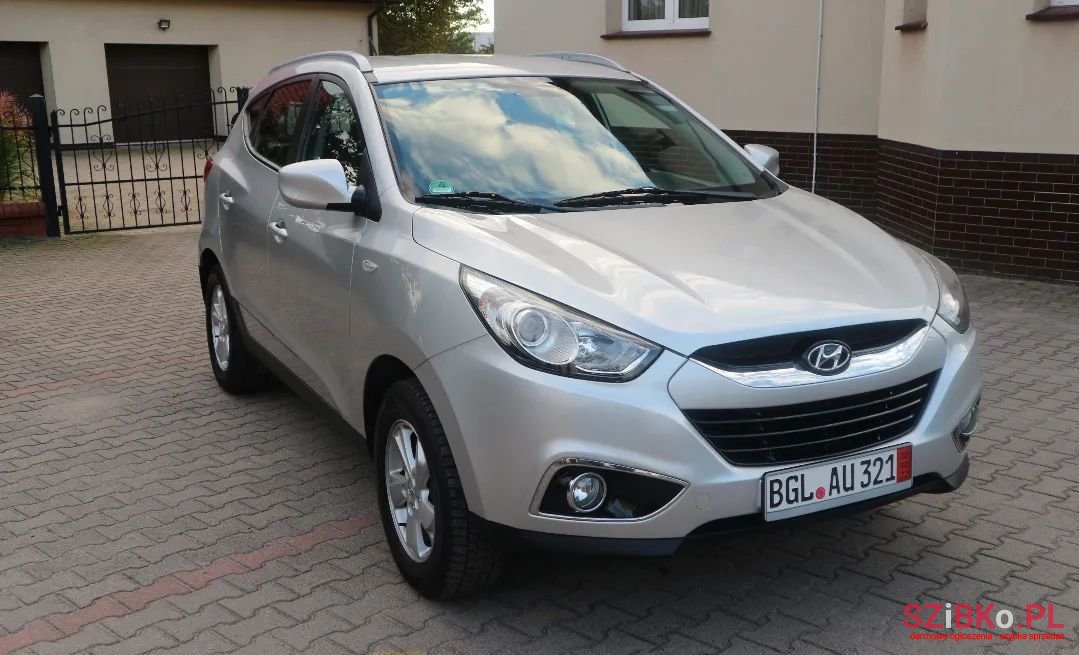 2011' Hyundai ix35 photo #4