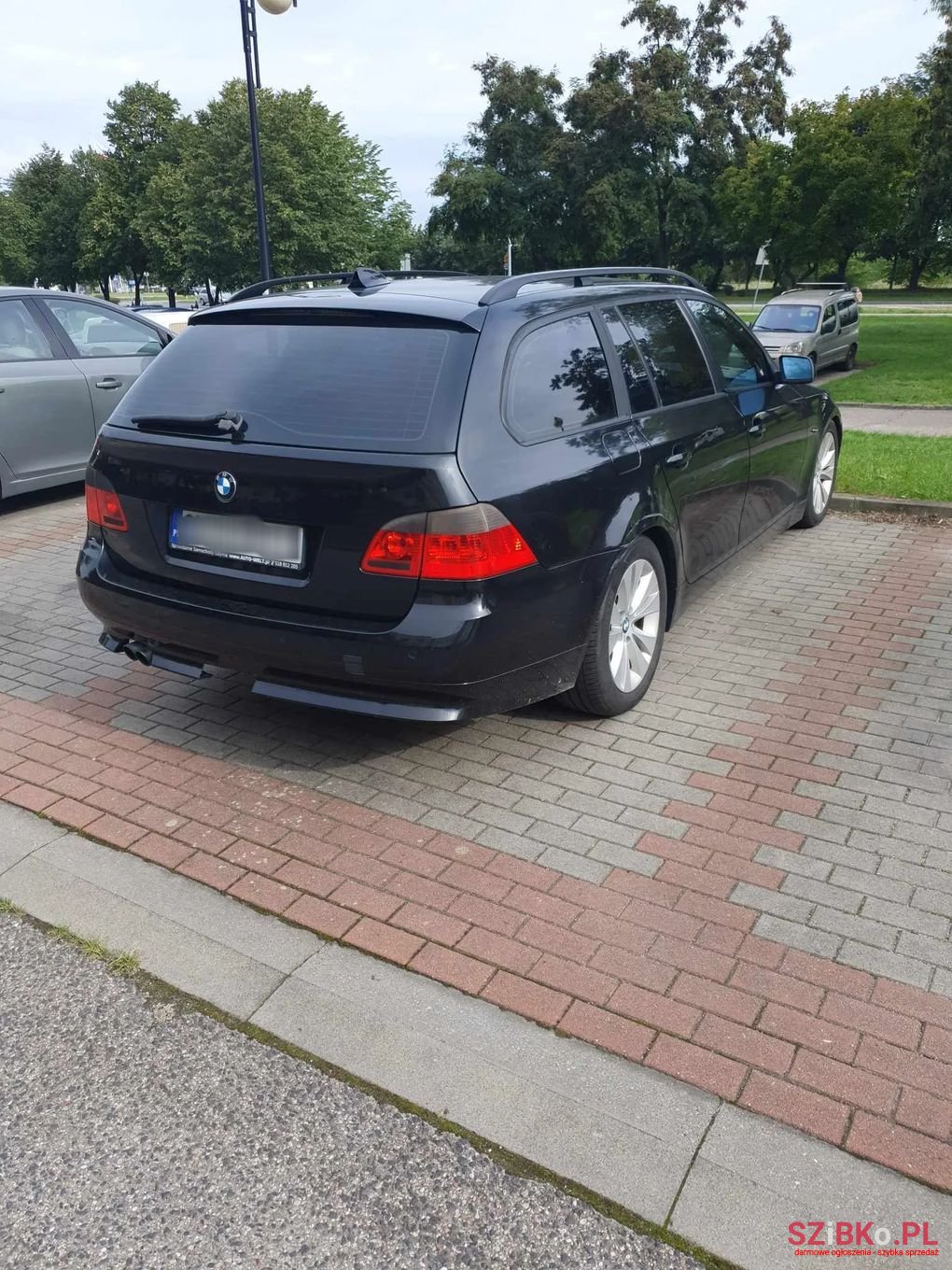 2004' BMW 5 Series photo #2