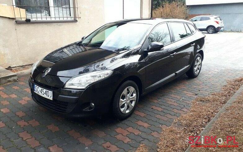 2010' Renault Megane photo #1