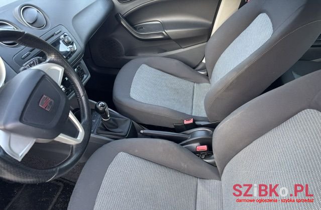 2009' SEAT Ibiza 1.9 Tdi Pd Sport photo #6