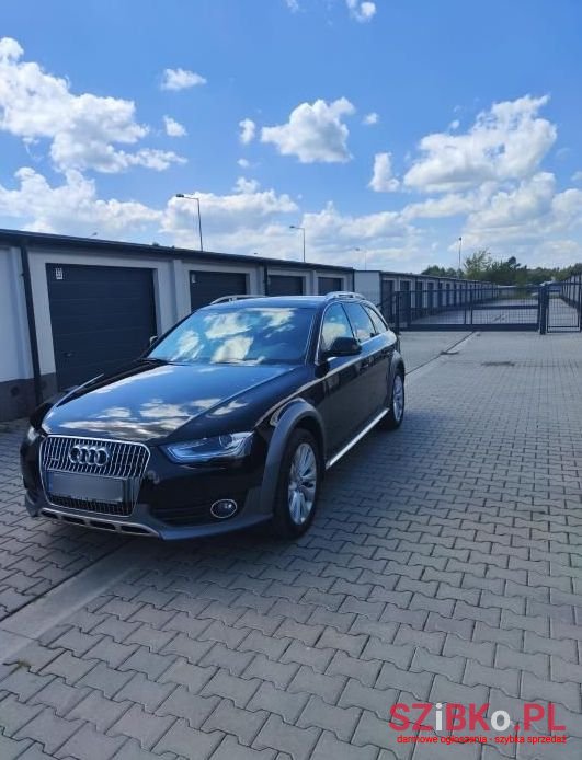 2012' Audi A4 photo #6