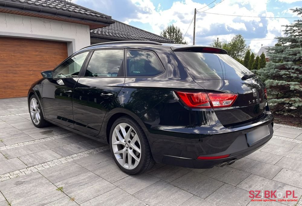 2014' SEAT Leon photo #2
