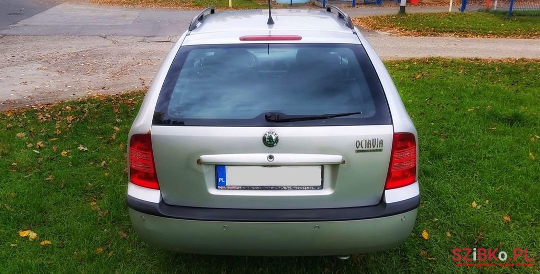 2003' Skoda Octavia photo #5