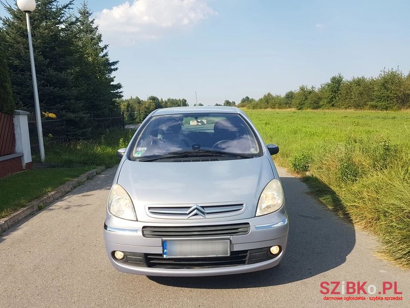 2005' Citroen Xsara Picasso photo #1