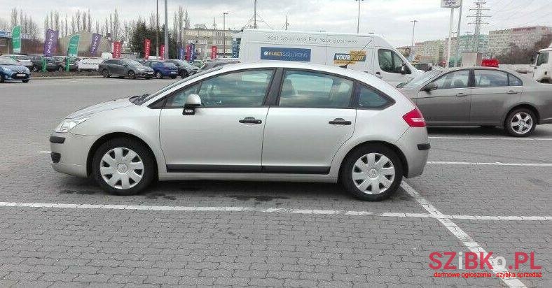 2007' Citroen C4 Picasso photo #1