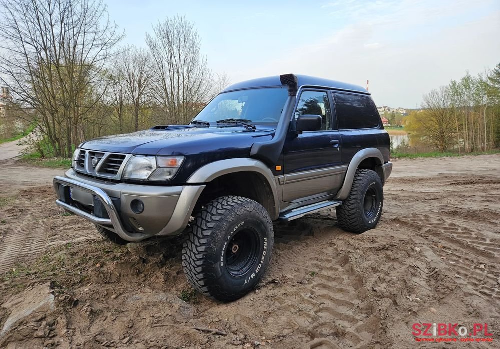 1999' Nissan Patrol photo #1
