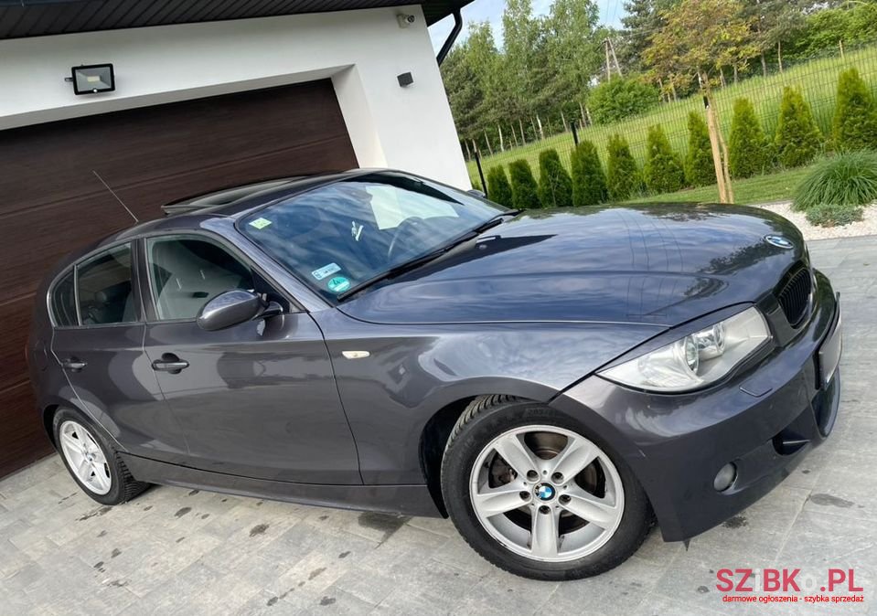 2006' BMW 1 Series photo #3