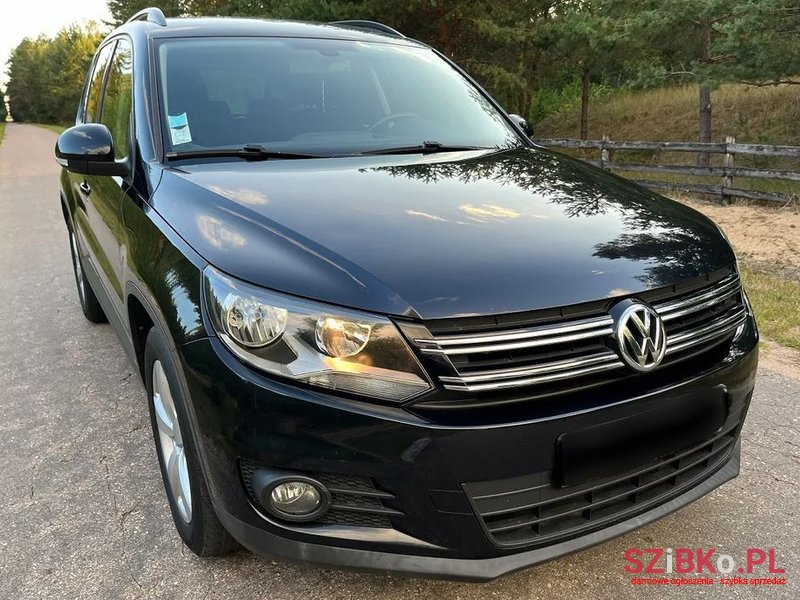 2014' Volkswagen Tiguan photo #2