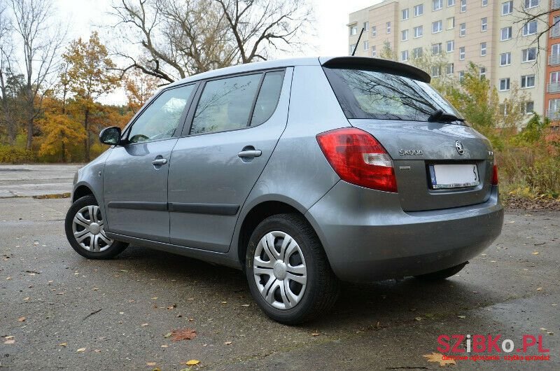 2012' Skoda Fabia photo #4