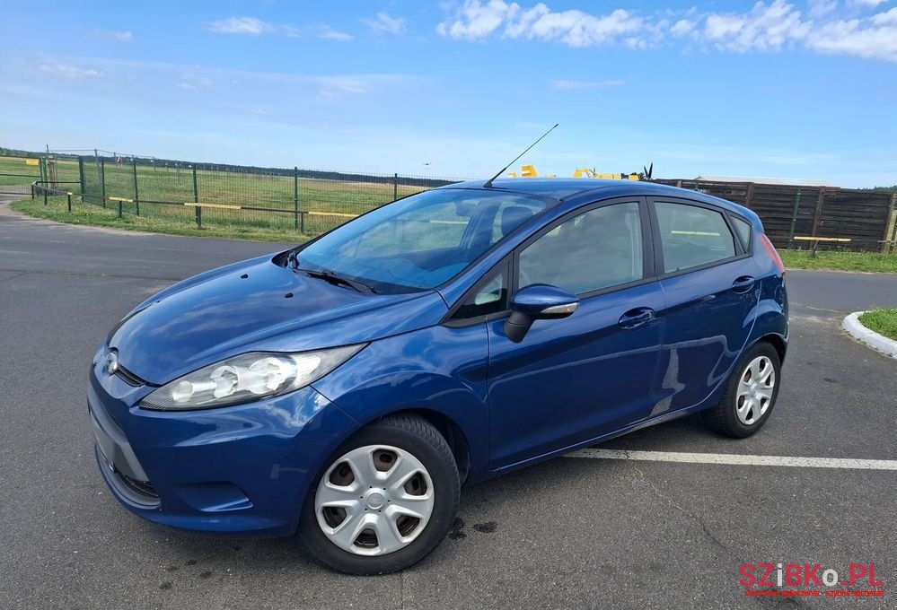 2009' Ford Fiesta 1.25 Trend photo #5