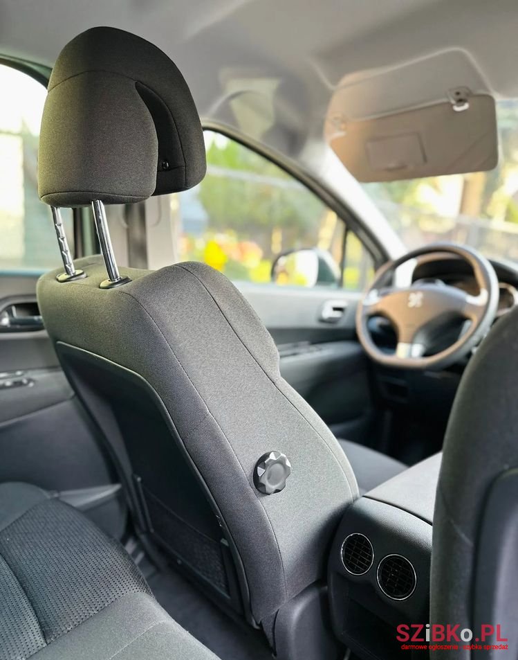 2016' Peugeot 3008 photo #6