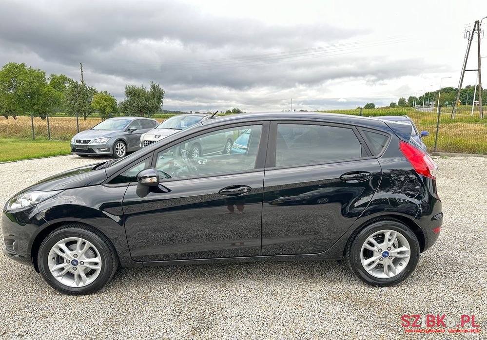 2015' Ford Fiesta photo #5